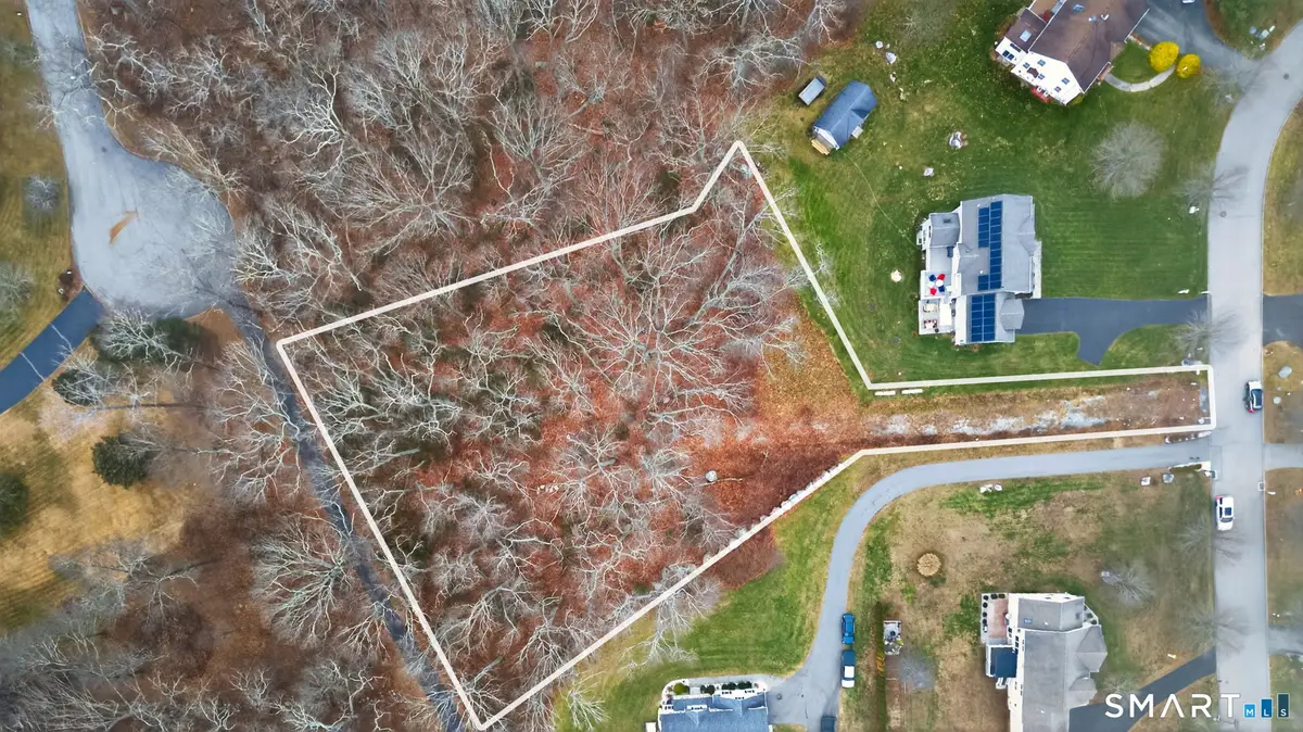 9 Arrowhead Trail, Waterford, CT 06385 - Image #1