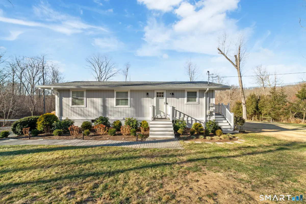 493 Berkshire Road, Southbury, CT 06488 - Image #1