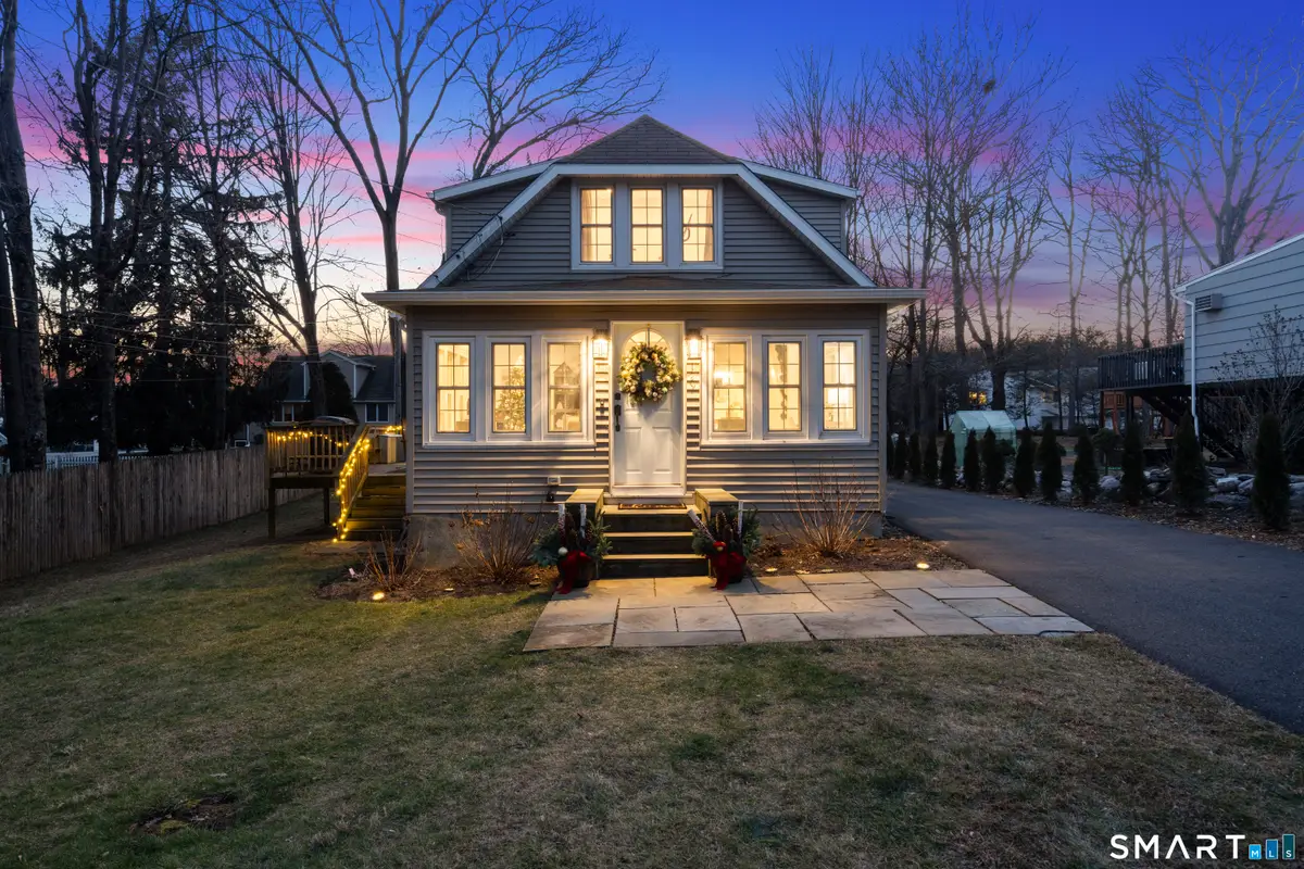 129 Grumman Avenue, Norwalk, CT 06851 - Image #1