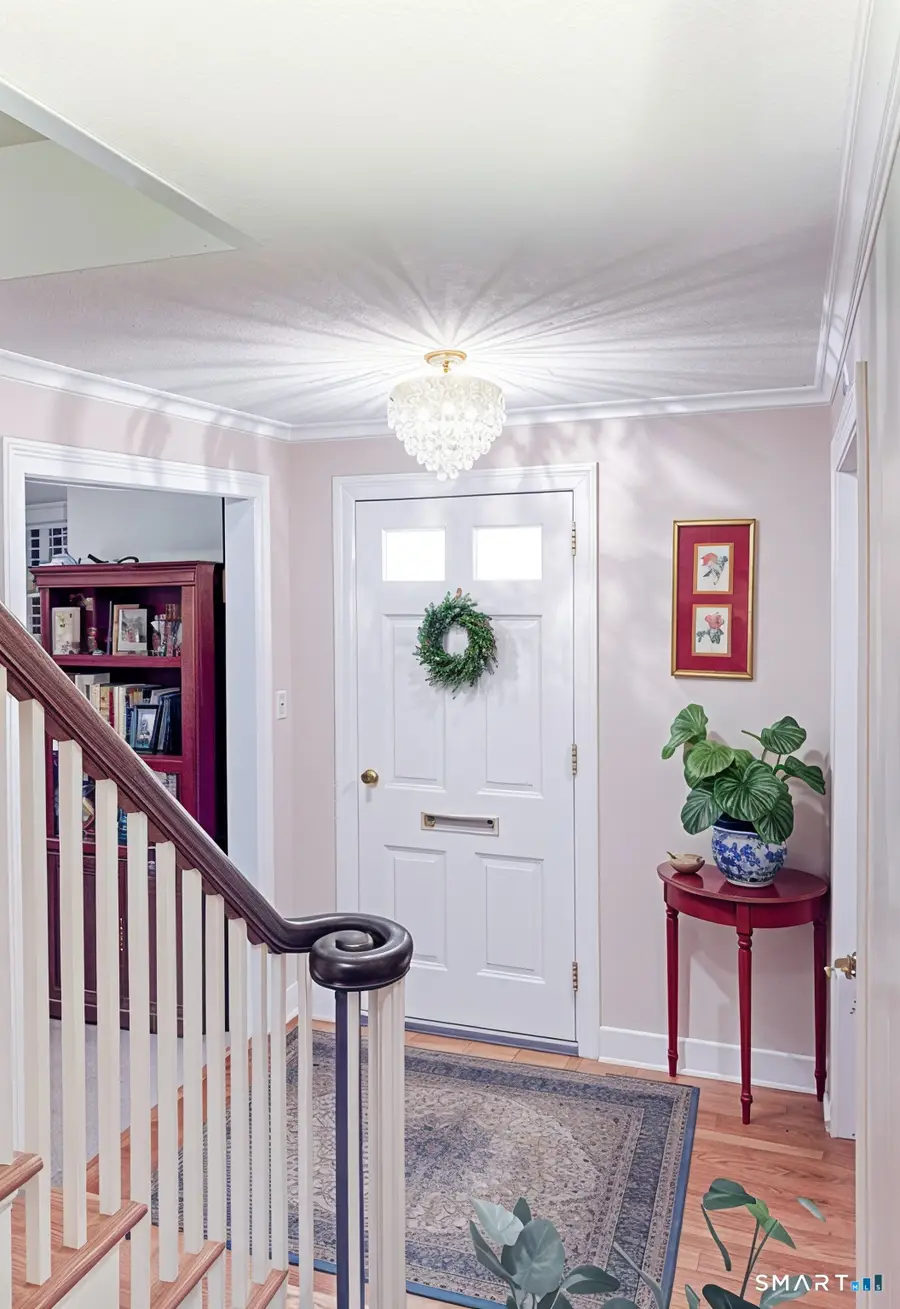 84 Grennan Road, West Hartford, CT 06107 - Image #2