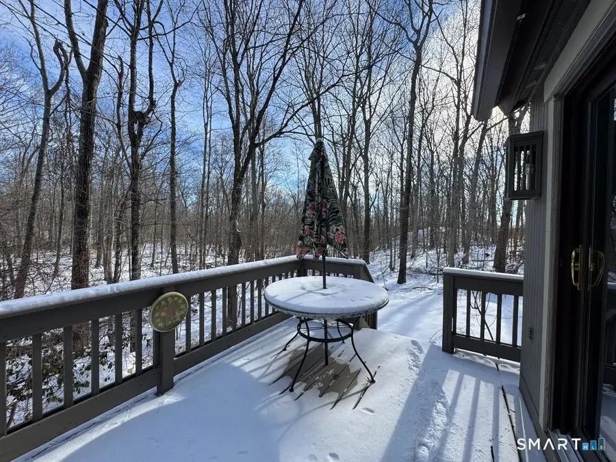 12 Edgehill Court #12, Woodbury, CT 06798 - Image #3