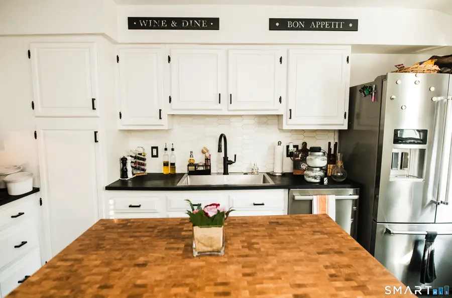 223 Hillandale Avenue, Stamford, CT 06906 - Image #2