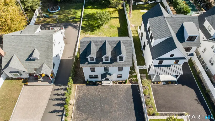 18 Sound Beach Avenue, Greenwich, CT 06830 - Image #2