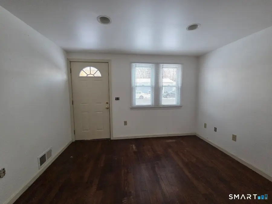 244 Weybosset Street, New Haven, CT 06513 - Image #3