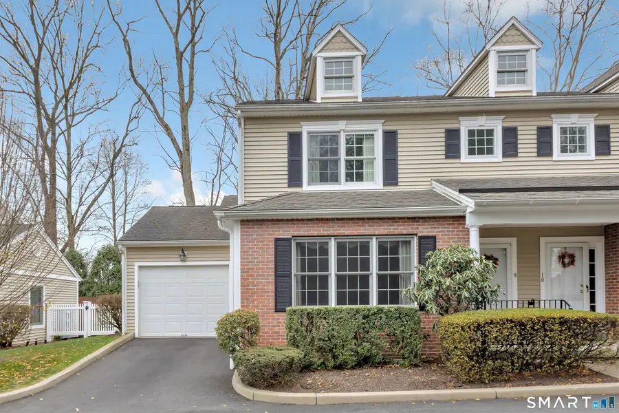 8 Hawthorne Ridge Circle #8, Trumbull, CT 06611 - Image #3