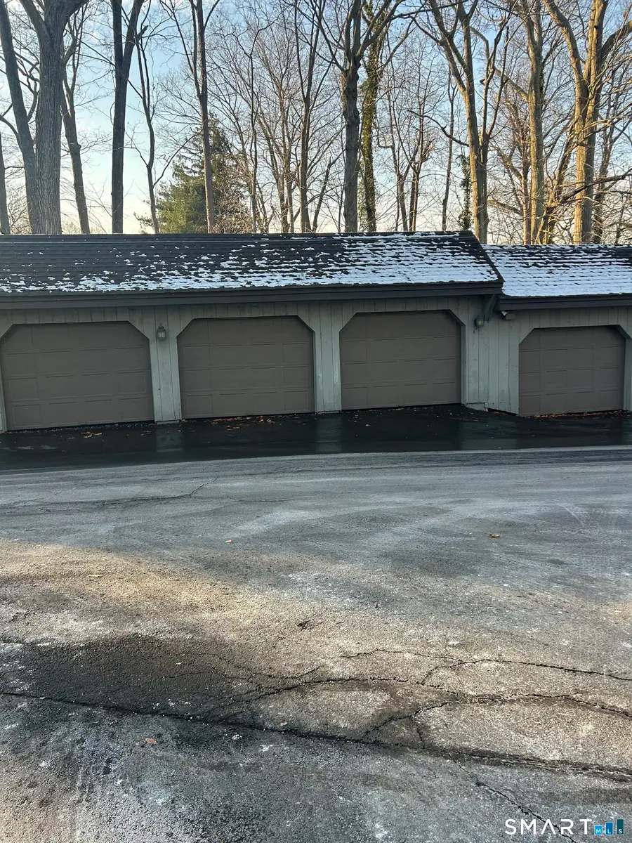 33 Harbour Village #D, Branford, CT 06405 - Image #3