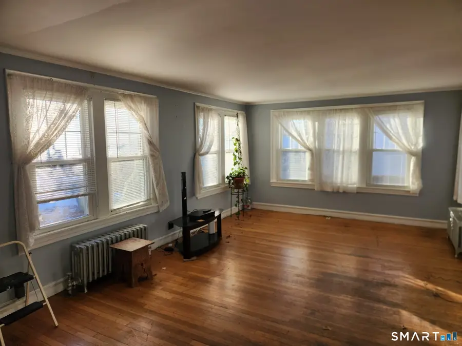 27 Harland Place, Norwich, CT 06360 - Image #3