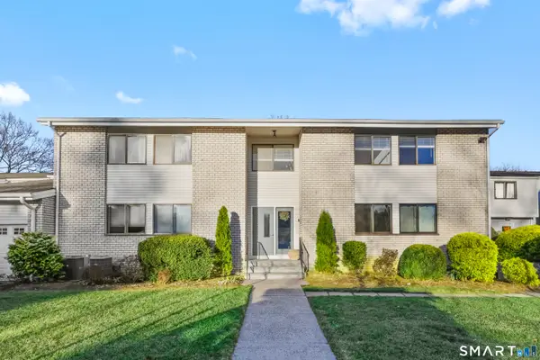 61 Riverside Avenue #14, Stamford, CT 06850