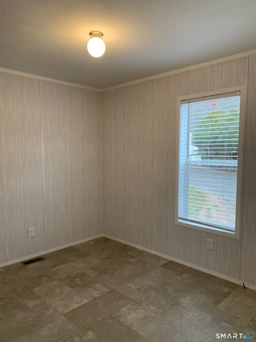 1950 North Broad Street #APT 27, Meriden, CT 06450 - Image #3