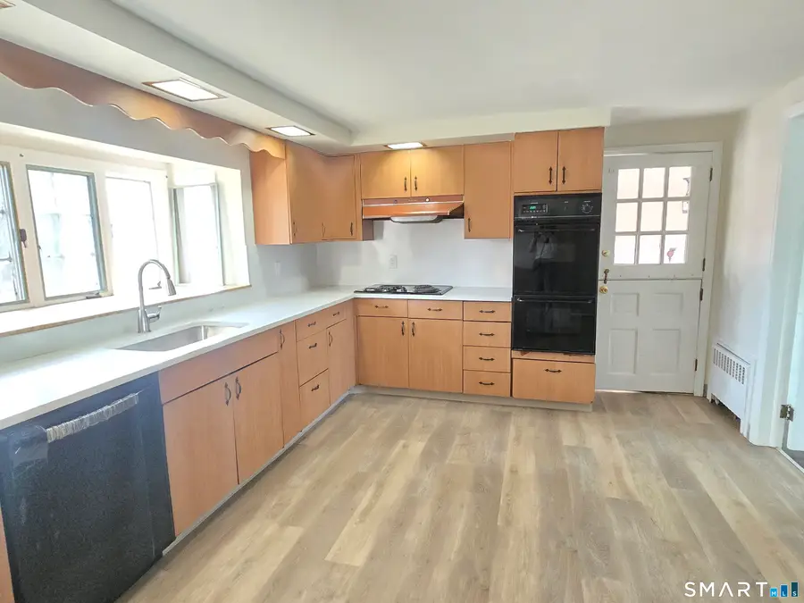 226 Camp Street, Plainville, CT 06062 - Image #3