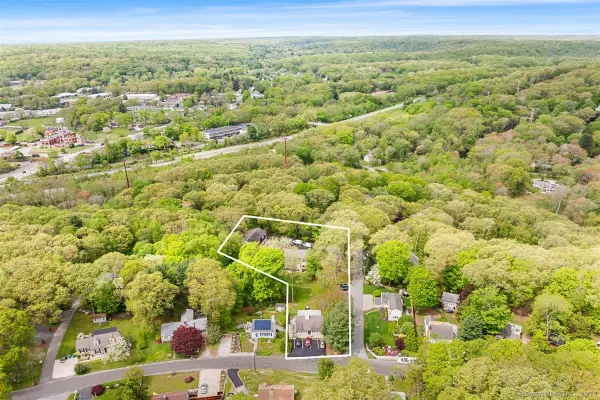 26 Sunset Terrace #C18, Essex, CT 06426