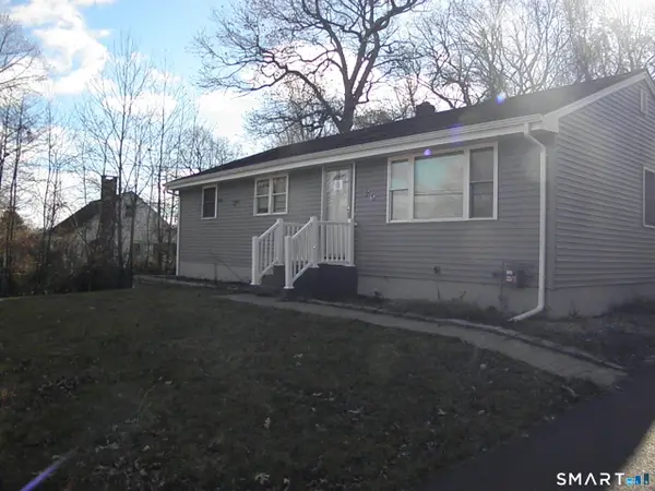 20 Florida Drive, Montville, CT 06370