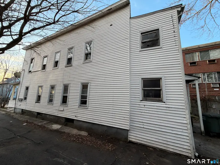 1050 Hancock Avenue, Bridgeport, CT 06605 - #2