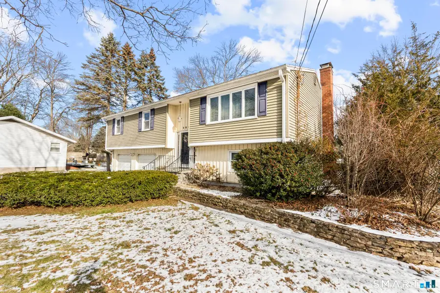 282 Hillcrest Avenue, Newington, CT 06111 - Image #2