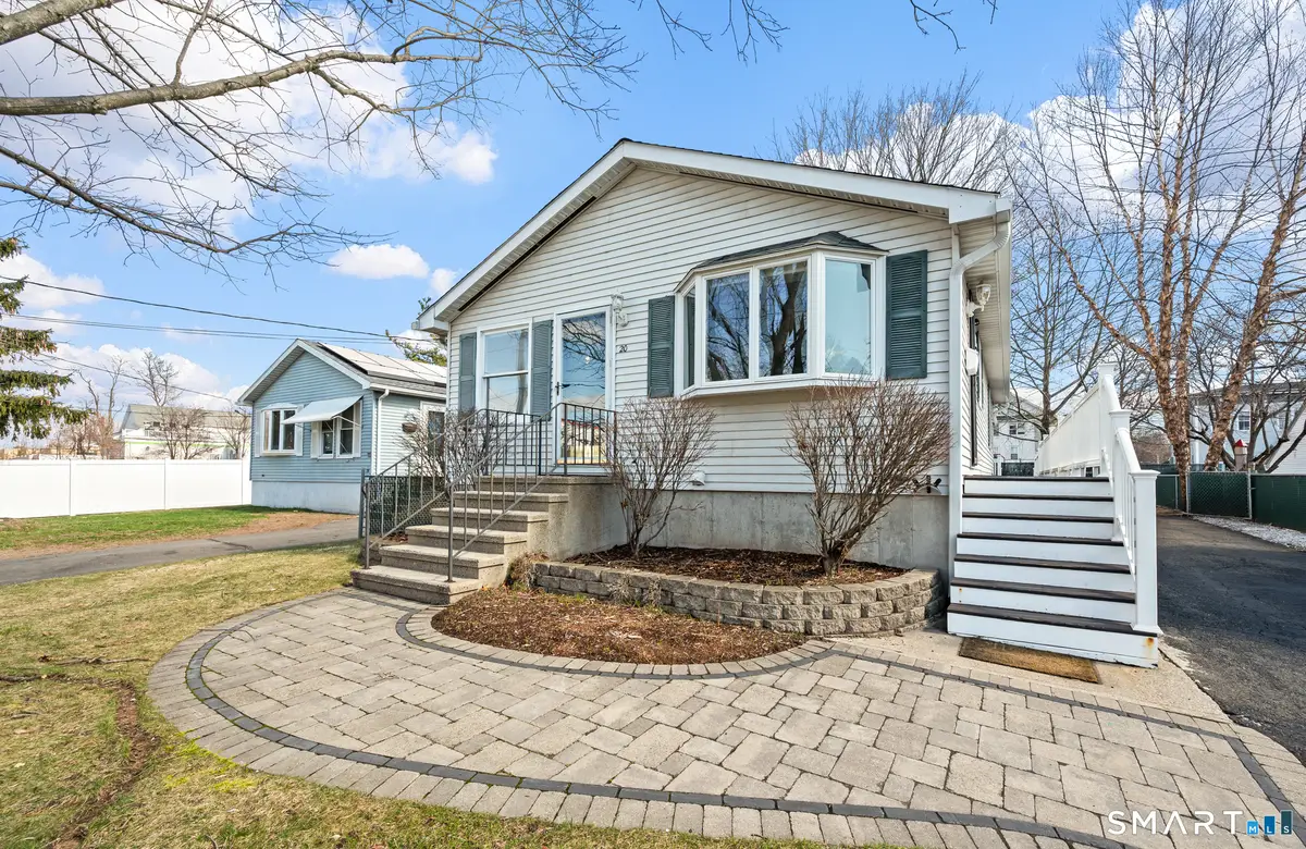 20 Pearl Street, Glastonbury, CT 06033 - #1