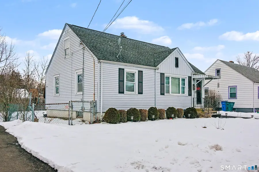 424 Circular Avenue, Hamden, CT 06514 - #3