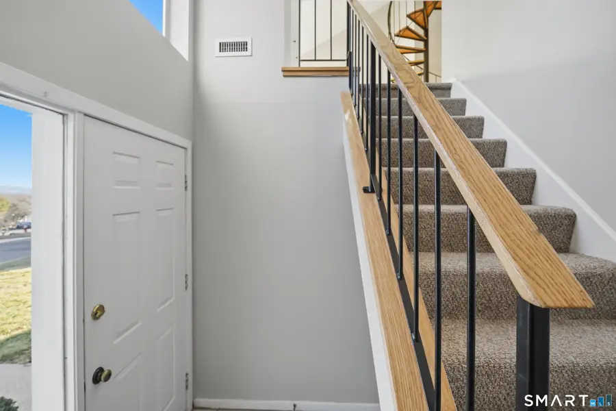 3 Hunters Run #3, Cromwell, CT 06416 - Image #3