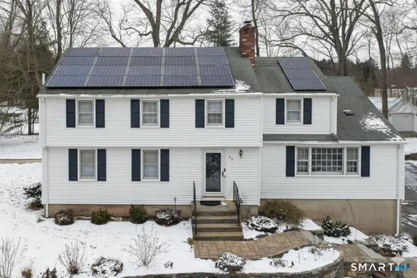 25 Hunter Lane, Glastonbury, CT 06033