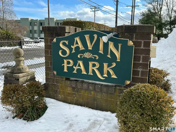 29 Savin Park #29, West Haven, CT 06516