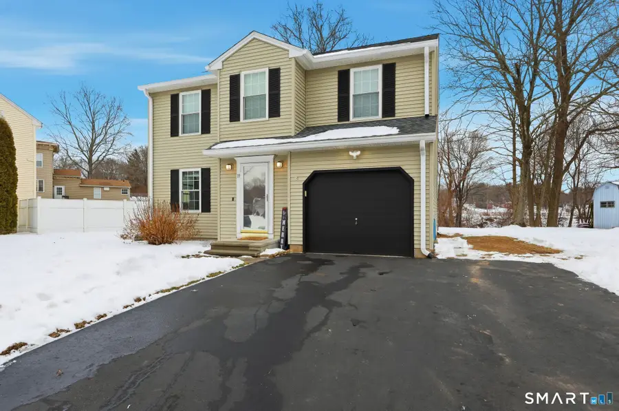 19 Rainbow Creek, Windsor, CT 06095 - Image #2