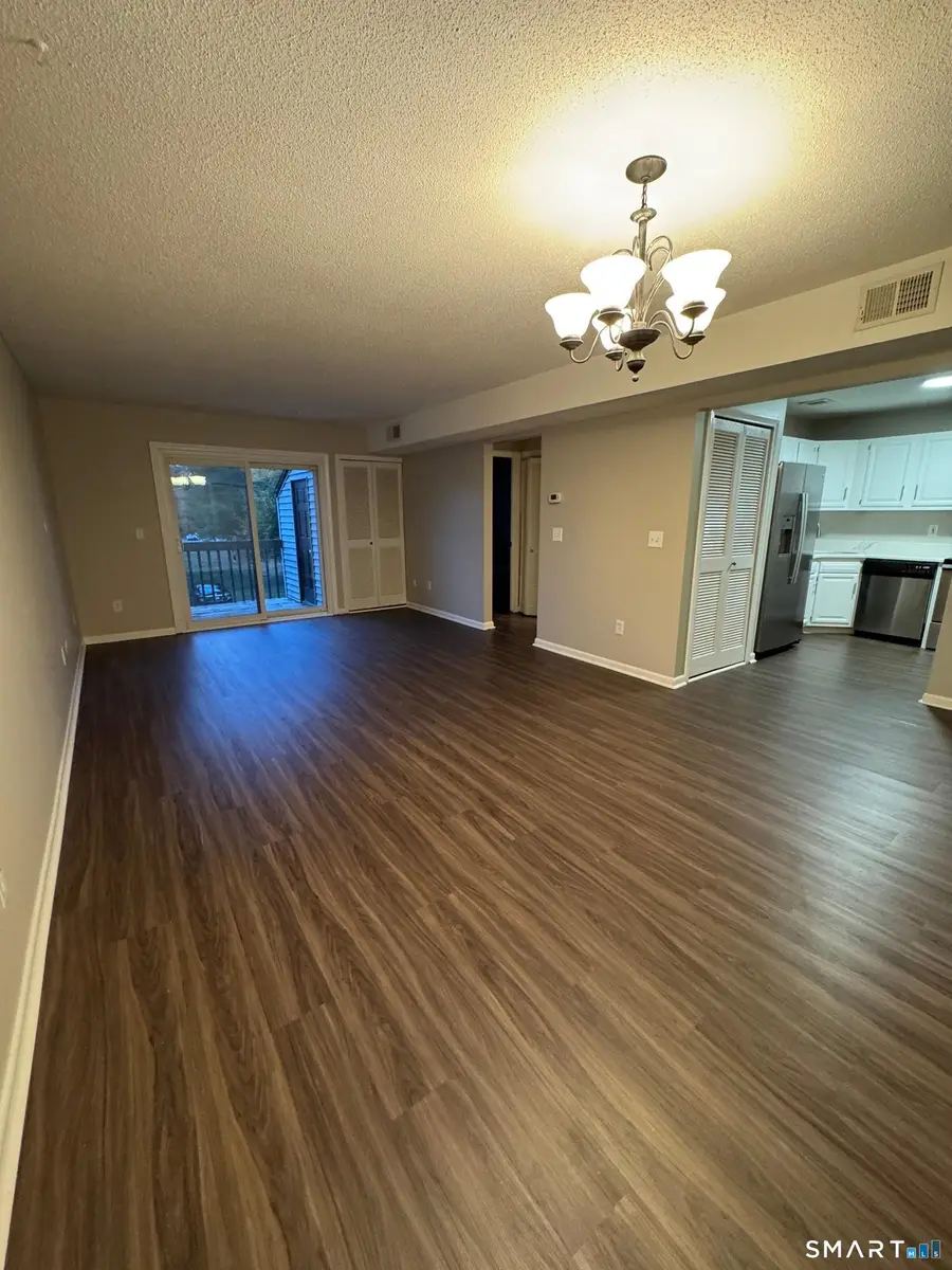 512 Twin Circle Drive #512, South Windsor, CT 06074 - Image #2