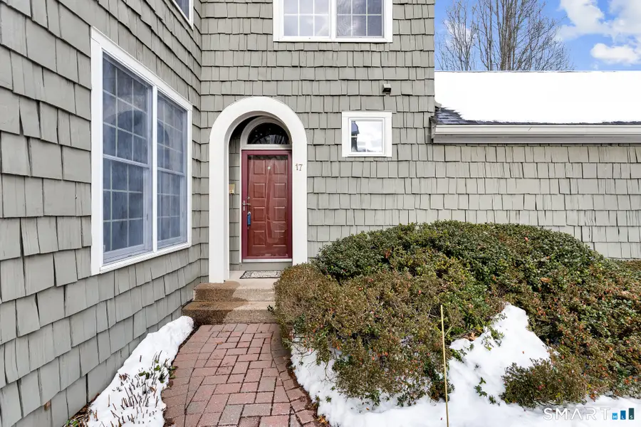17 Harwich Lane #17, West Hartford, CT 06117 - #3