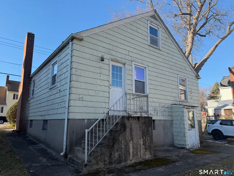 85 Ledyard Street, New London, CT 06320 - Image #2