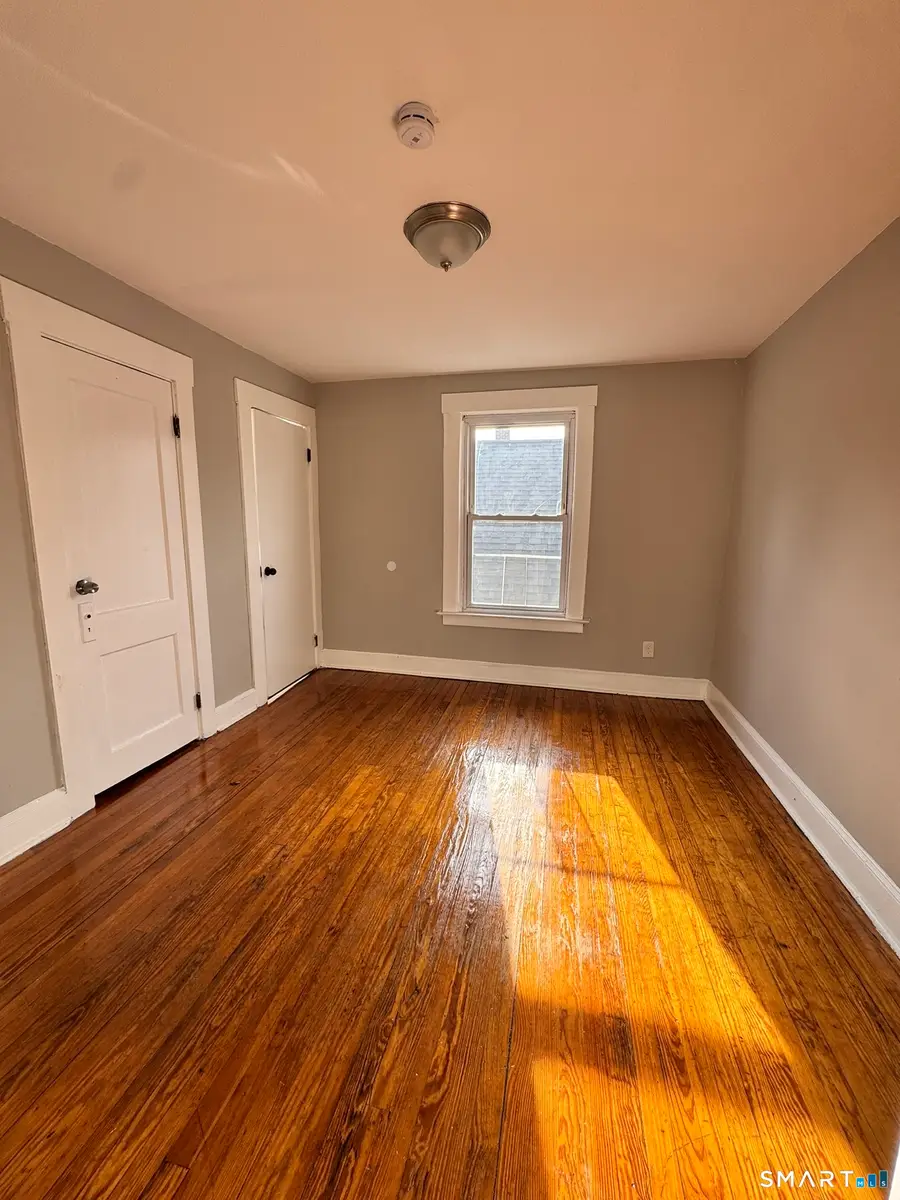 721 Winchester Avenue, New Haven, CT 06511 - Image #3