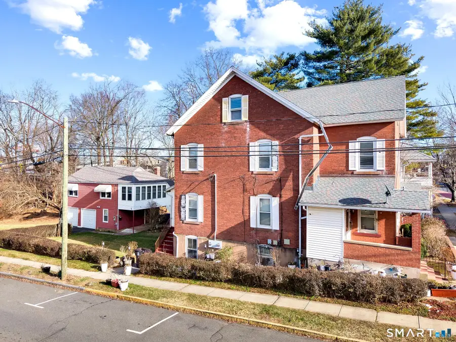 32 Spring Street, Middletown, CT 06457 - #2