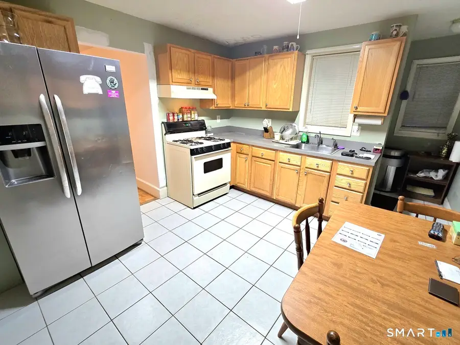 18 Westphal Street, West Hartford, CT 06110 - Image #2