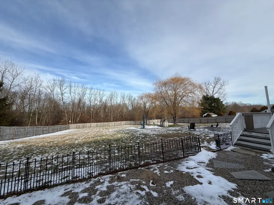 18 Deerfield Drive, East Windsor, CT 06016 - Image #3