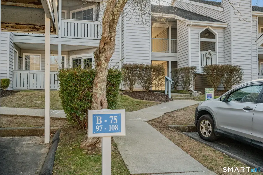 75 Crown Knoll Court #APT 107, Groton, CT 06340 - Image #2