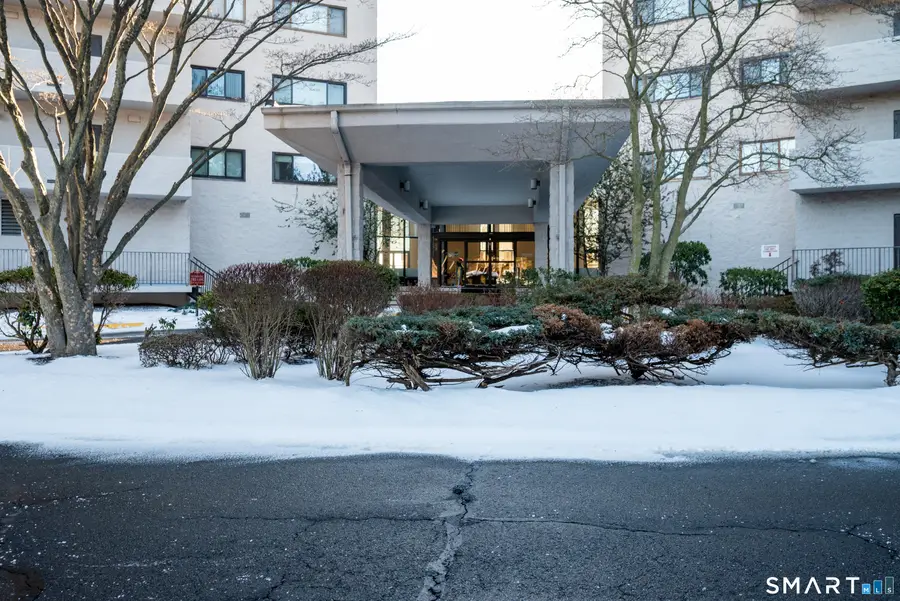 3200 Park Avenue #5F1, Bridgeport, CT 06604 - #2