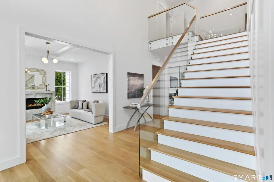 21 Warnock Drive, Westport, CT 06880 - Image #3