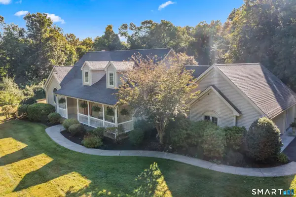 192 North Georges Hill Road, Southbury, CT 06488