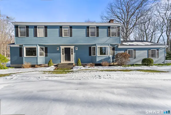 59 Great Ring Road, Newtown, CT 06482