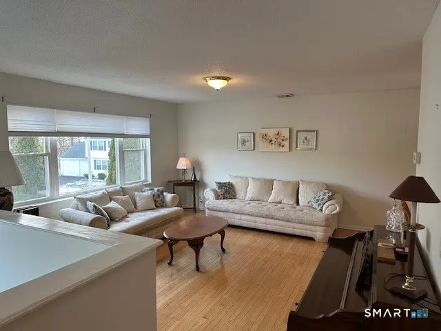 18 Kristen Court, East Haven, CT 06513 - Image #3