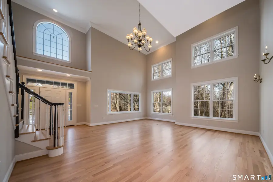 123 Bridgewater Drive, Avon, CT 06001 - Image #3