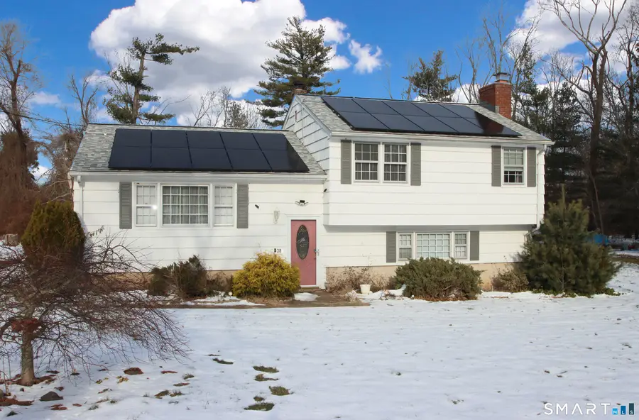 384 Middletown Avenue, North Haven, CT 06473 - Image #2