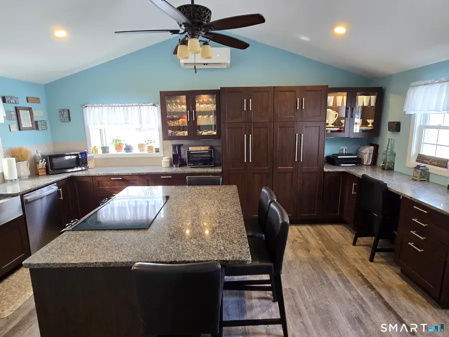 173 Rockwell Avenue, Plainville, CT 06062 - Image #3