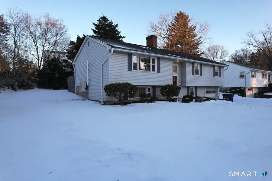 58 Berkeley Place, Newington, CT 06111 - Image #2