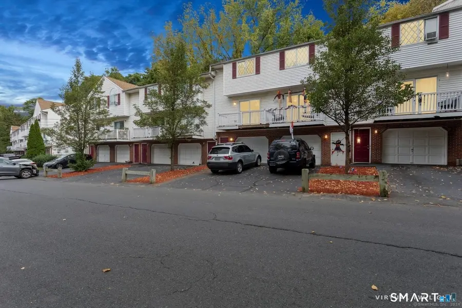 152 Lincoln Street #15, Waterbury, CT 06710 - Image #2