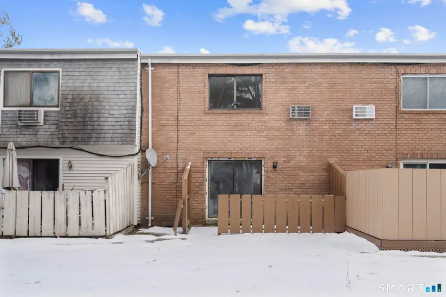 83 Sutton Place #83, Bloomfield, CT 06002 - Image #2