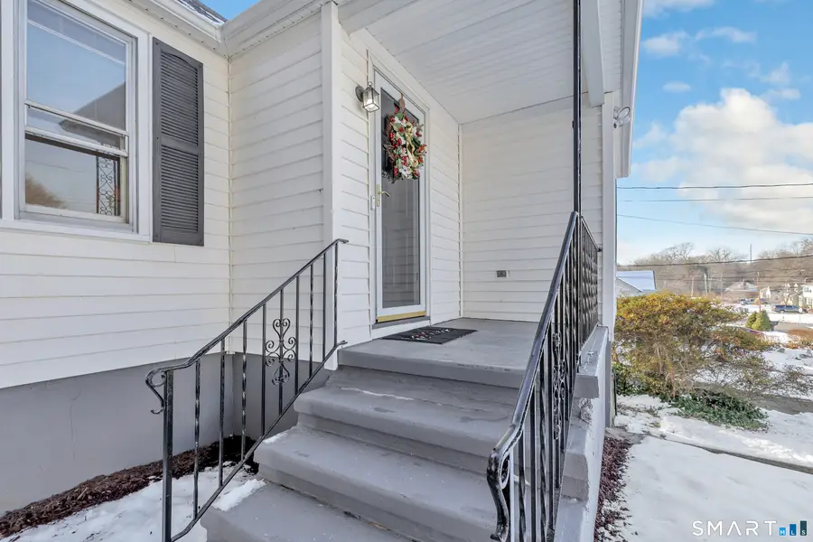 9 Sunny Ridge Parkway, Trumbull, CT 06611 - Image #3