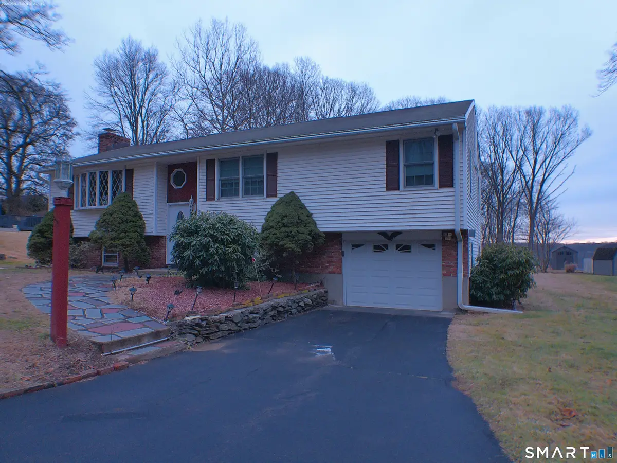 249 Coram Road, Shelton, CT 06484 - Image #1
