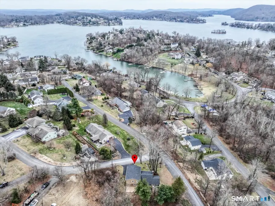 33 Hickory Hill Road, Brookfield, CT 06804 - Image #3