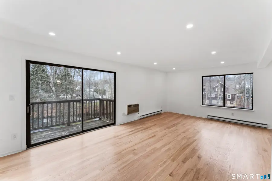 100 Maple Tree Avenue #APT 7, Stamford, CT 06906 - Image #3