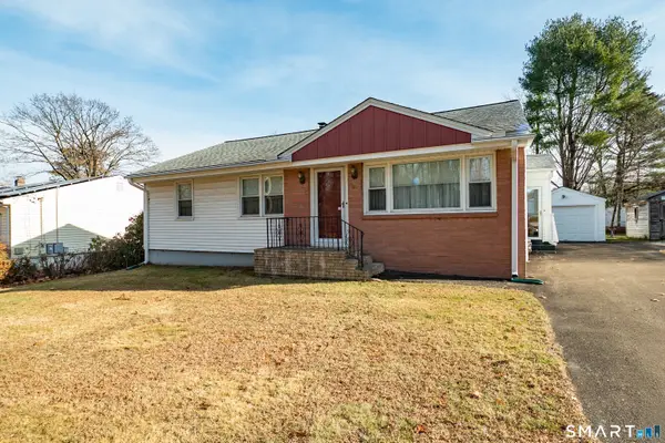 25 River Road, East Haven, CT 06512