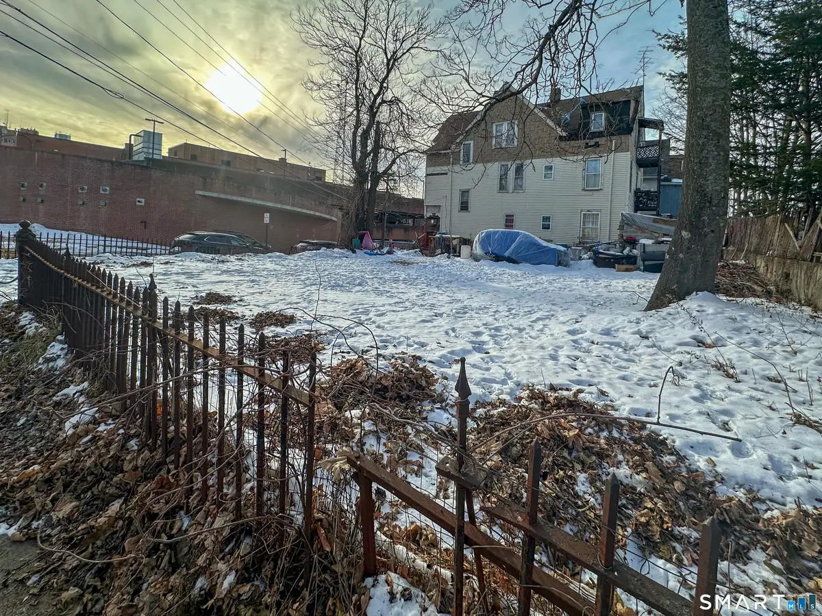 35 Maple Street, Waterbury, CT 06702 - Image #1