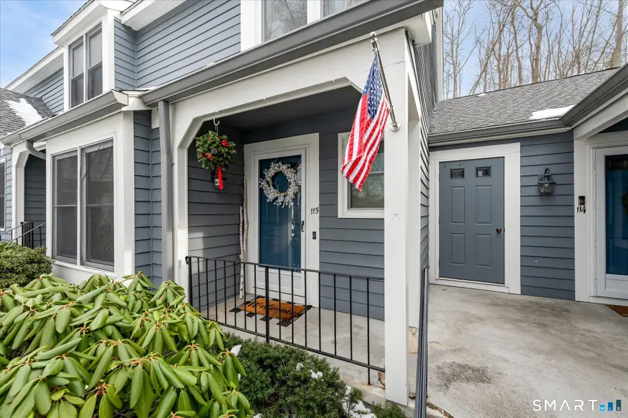 115 Fawn Ridge Lane #115, Norwalk, CT 06851 - Image #2